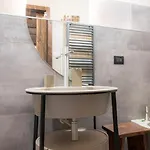 La Dimora Della Corte Apartment *