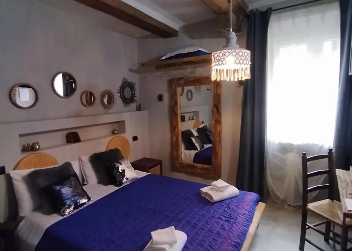 La Dimora Della Corte פררה