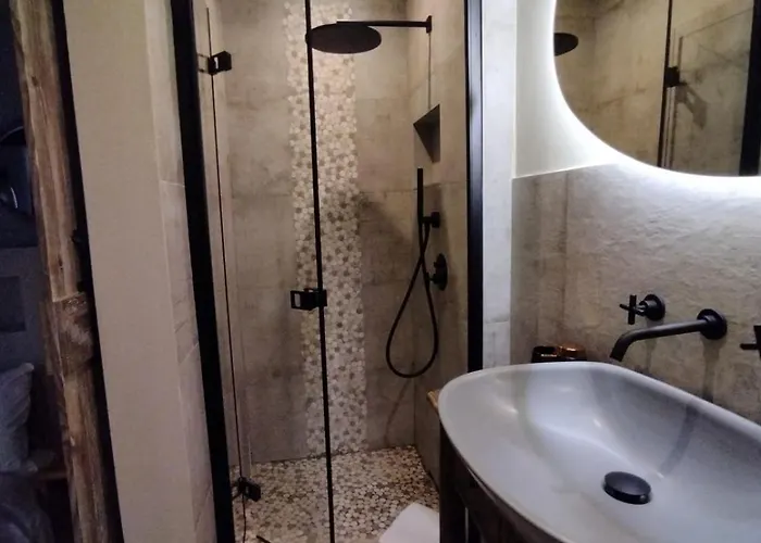 La Dimora Della Corte פררה