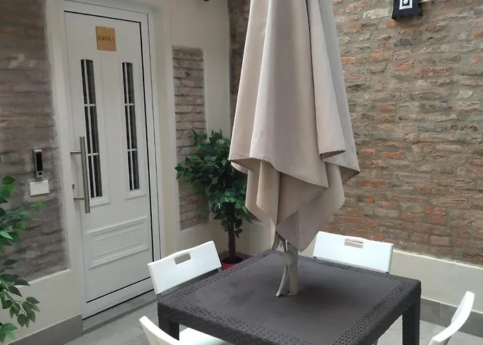 La Dimora Della Corte